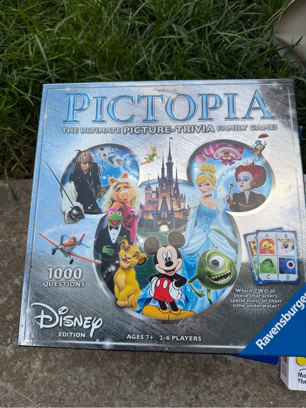 Disney Pictopia Picture-Trivia Game - Silver